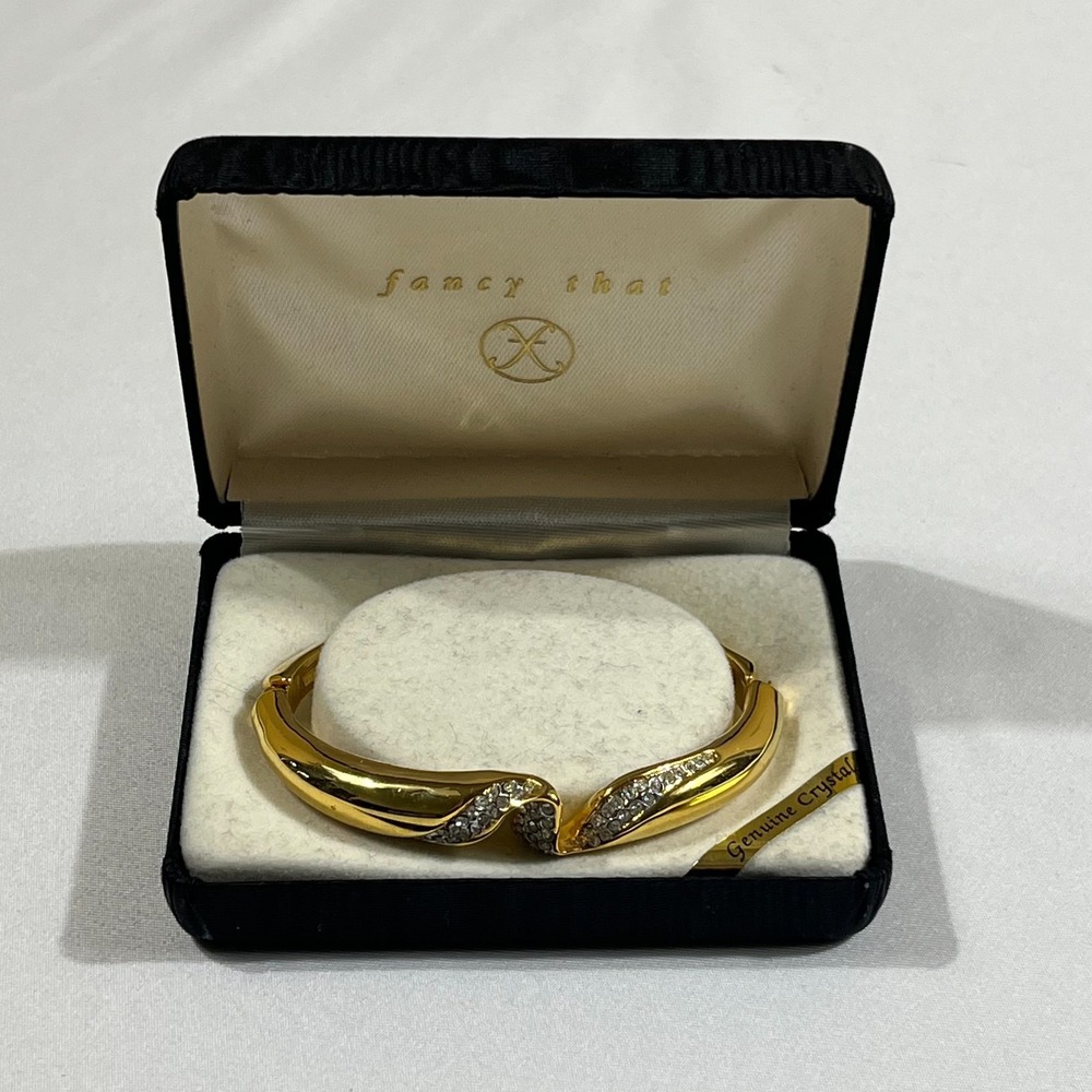 Fancy That Gold Tone Genuine Crystal Hinged Bangle Bracelet Vintage Elegance